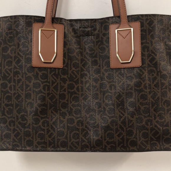 CK Unlined Monogram East/West Boxed Tote - Picture 3 of 13